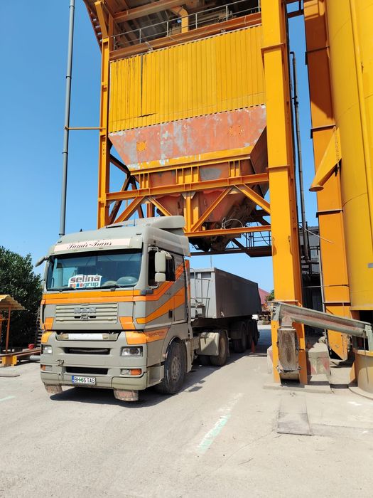 Vând firmă transport