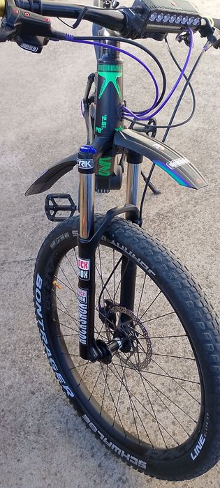 Vând bicicleta electrica full suspension Bosch