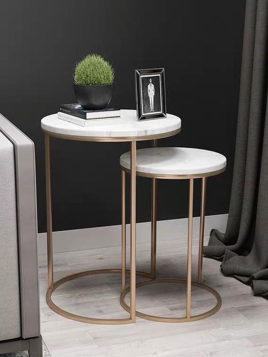 Журнальный столик