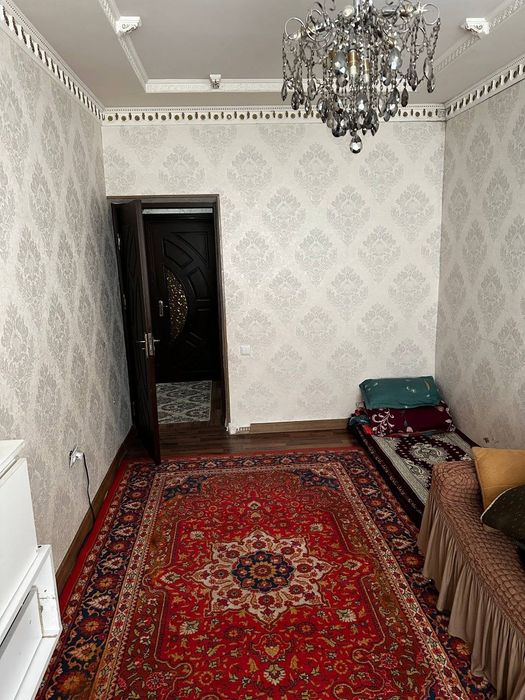 Юнусабад рн.  А. Темура. По улице Хидирали Эргашева. 4/9/9