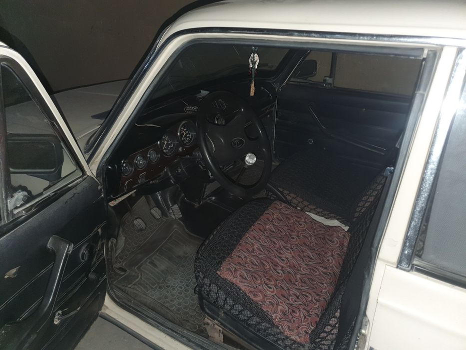 Ваз 2106  метан 80л