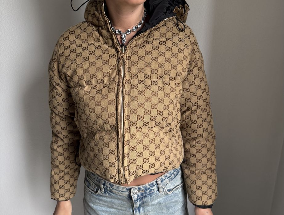 Продам куртку двухстороннюю