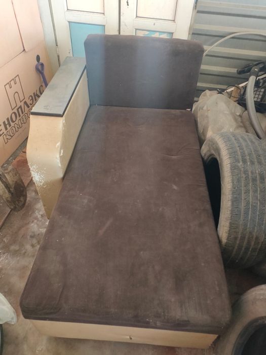 Отдам даром диван самовывоз