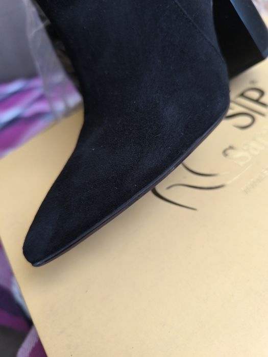 Боти велур Sara Pen