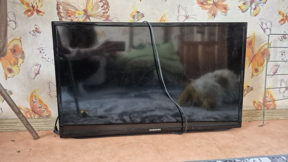 Продам телевизор