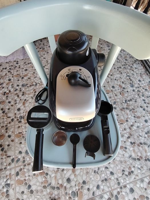 Espressor cafea DeLonghi EC 7.1, cafea macinata, 800 W, capacitate 0.4 litri,