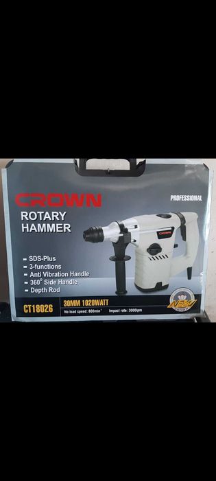 Перфоратор CROWN -СТ 18026 . Новый, в упаковке.