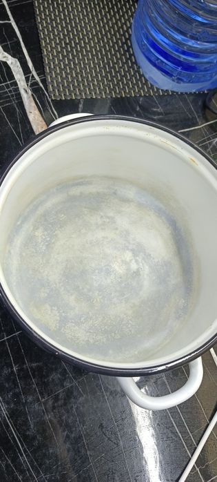 3 litrlik sirli Kastryulka