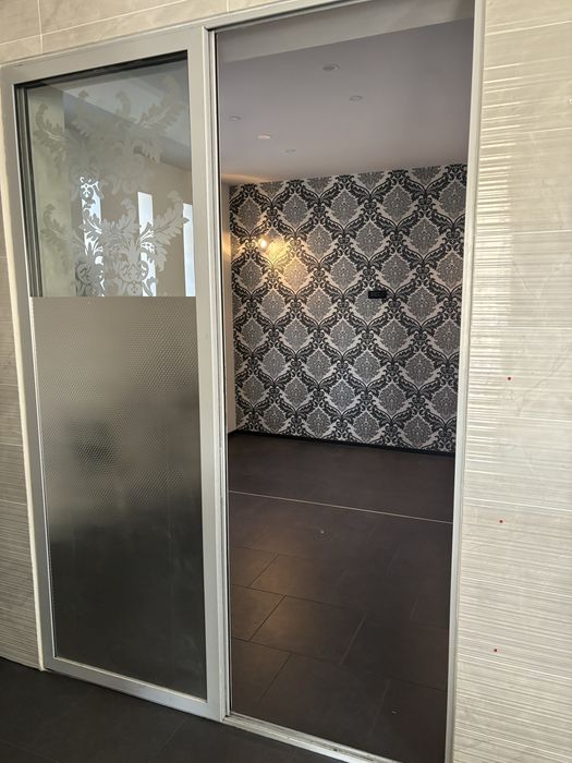 Inchiriez spatiu comercial 80 mp