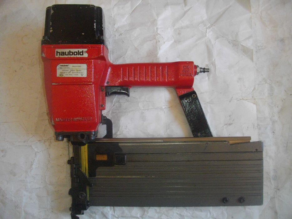 Пневматичен Такер Промишлен HALBOUD Ел.Ножица реже ламарина 2,5мм AEG