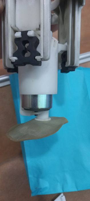 Мл w163  Mercedes Бензинова помпа