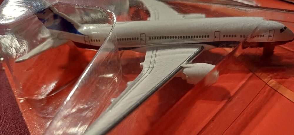 Machetă avion metalica