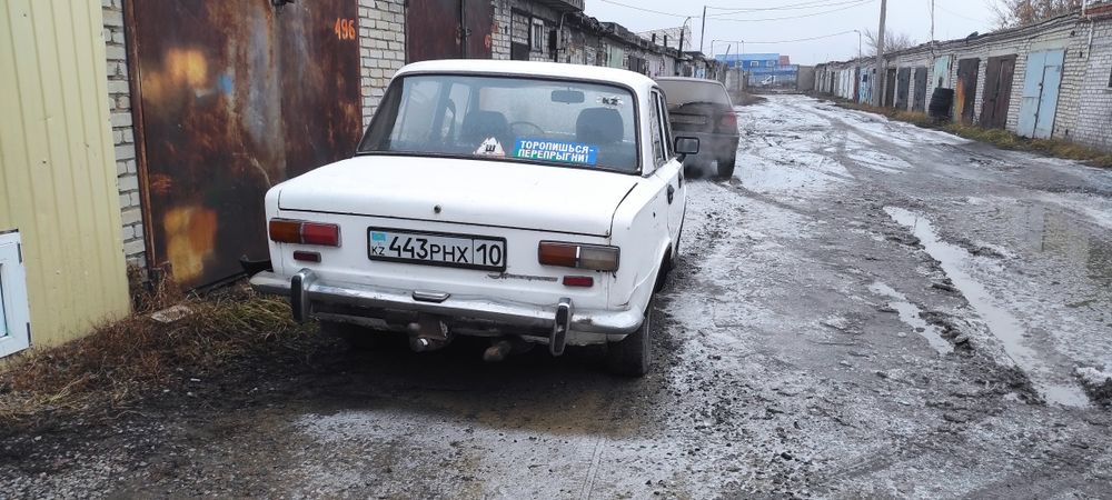 Продам ваз 21011