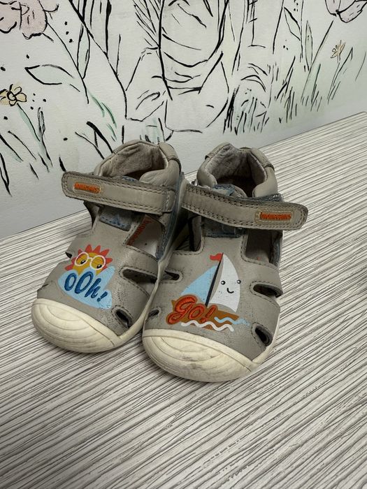 Детски сандали гумени и от кожа/плат