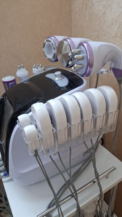 Косметологический комбайн Cosmic 881