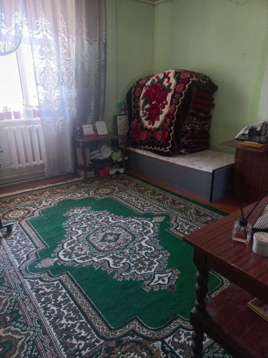 Ижарага барилади шахар марказинда 3 хона 1-этаж урганчда Урганч