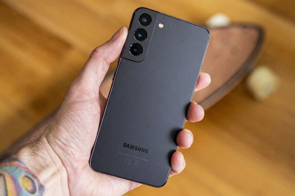 Продам самсунг S22