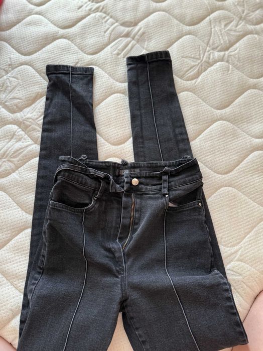 Дънки и панталони Алеса