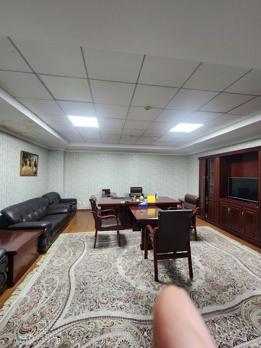 Успейте приобрести комфортный, мебелированный офис в бизнес центре!