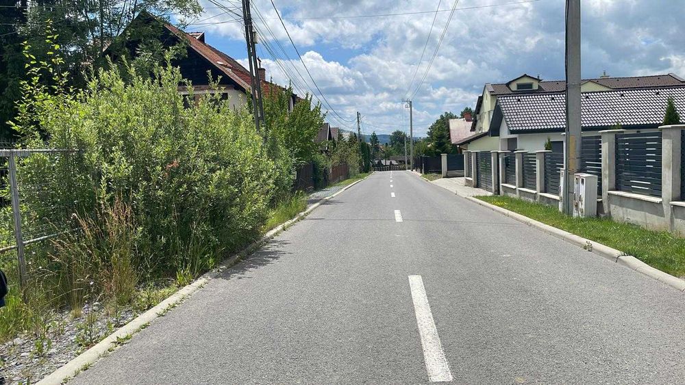 Casă de vacanță cu teren de 1000 mp.