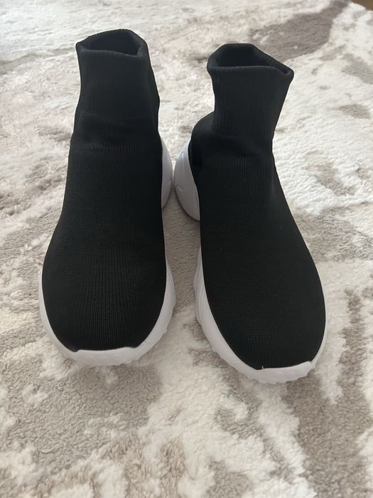 Papuci tricot ușori