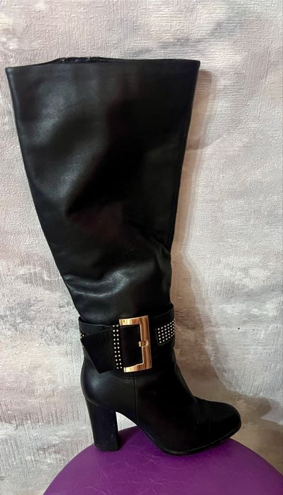 Продам щимнии итальянские сапоги