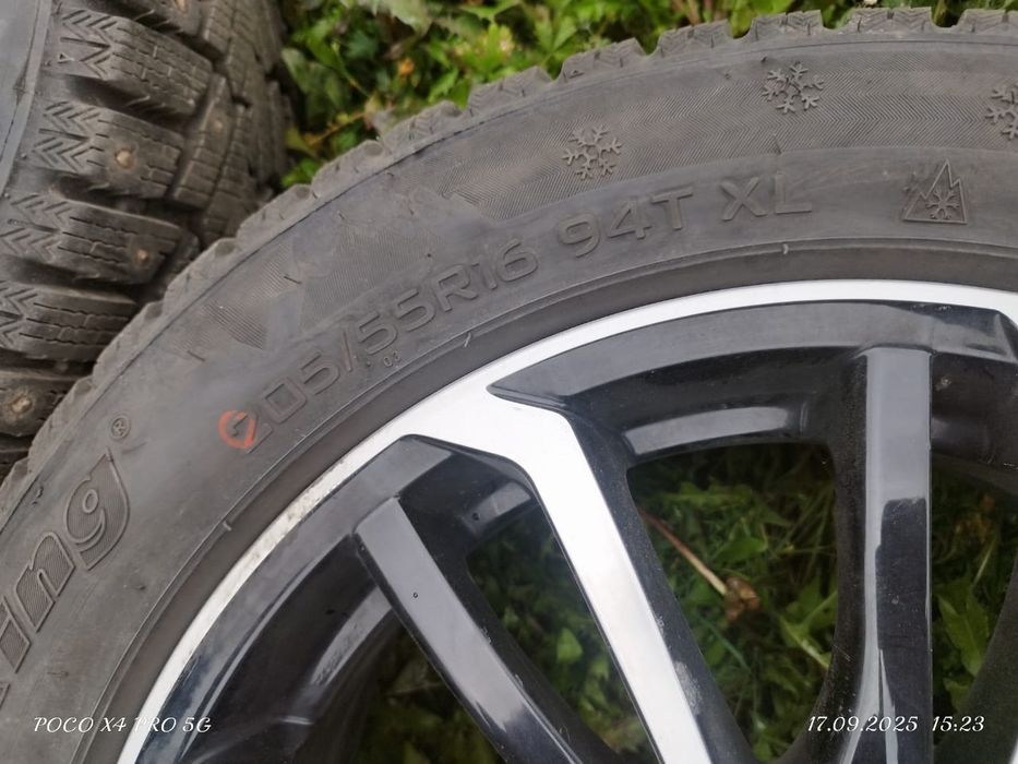 Продам комплект колёс