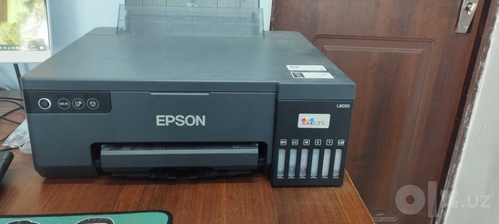 Epson printer 8050 sotiladi yangi 1 yil ishlatilgan