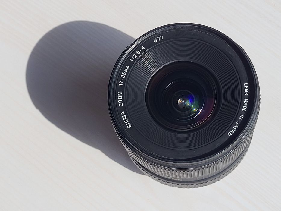 Объектив Sigma 17-35mm f/2.8-4 EX DG для Canon