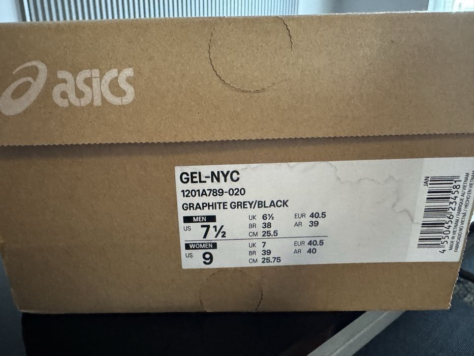 Маратонки ASICS-Нови!
