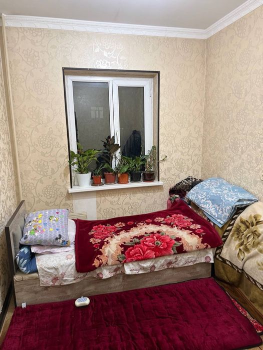 Uy sotiladi ibn sino 2 da