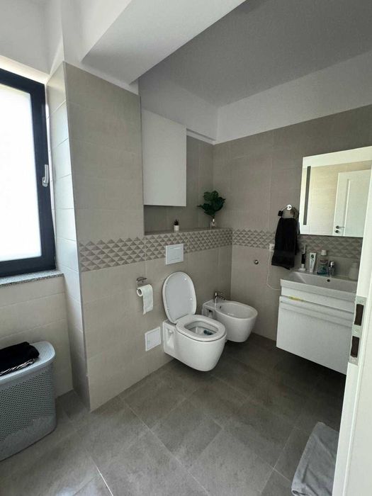 Apartament 3 camere + boxa + loc parcare subteran — fotografia 3