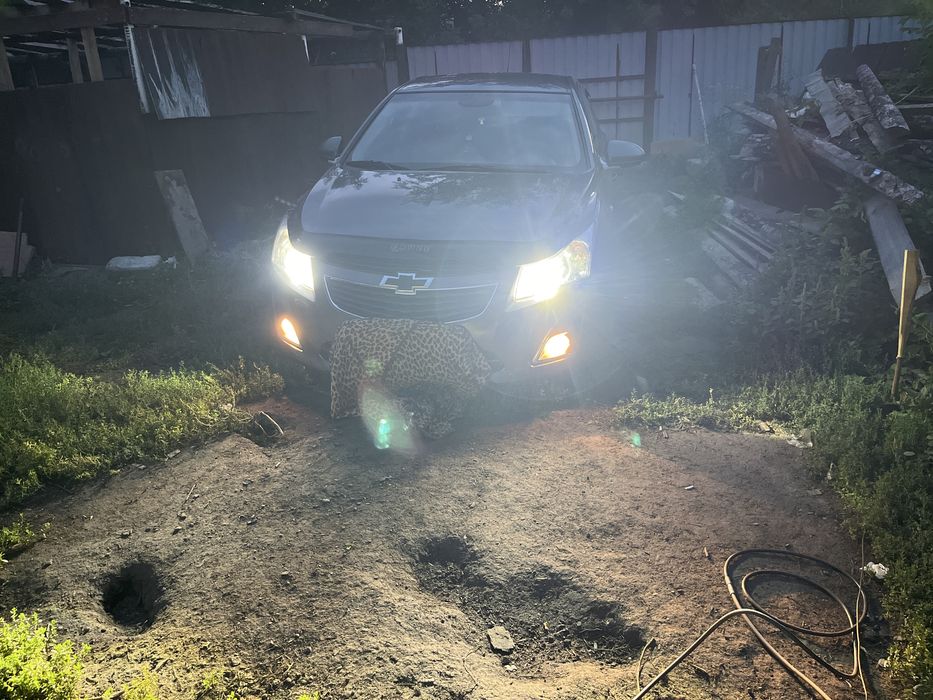 Продам шевролет круз