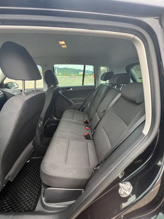 Volkswagen Tiguan, 2.0 diesel, faruri LED, model 2012, webasto,