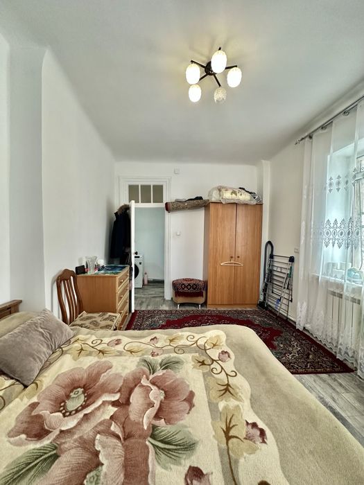 Продаётся  дом в центре города!