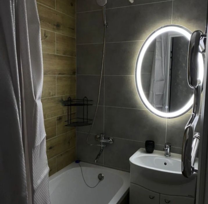 Luxe Март сдаю кв часы ночь посуточно