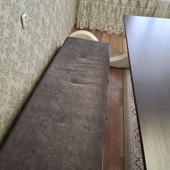 Продам Диван срочно