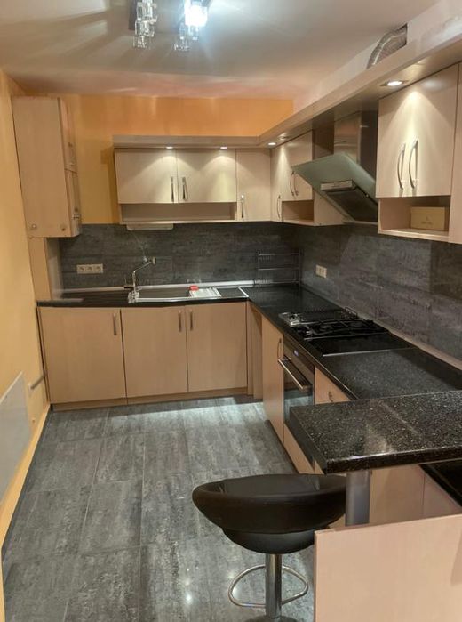 Дава се под наем Четиристаен апартамент в София, Овча купел - 140 кв.м за 750 € - Снимка #5