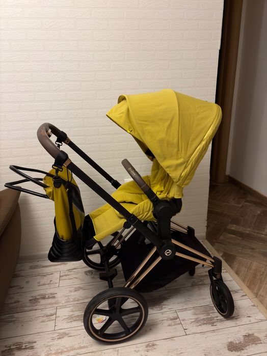 Шаси priam 3 с летен кош и чанта