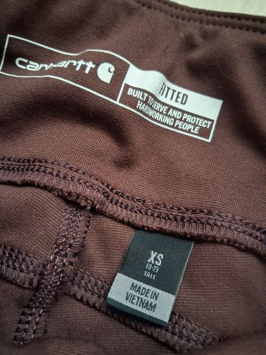 Vand Pantaloni Carhartt Noi cu eticheta Dama marime Xs