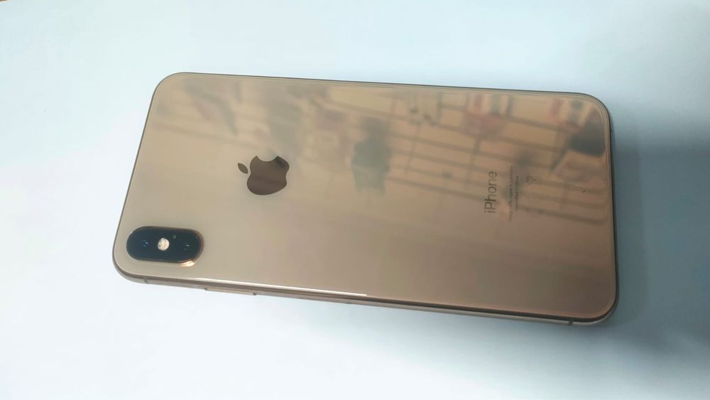 IPhone xsmax. IPhone