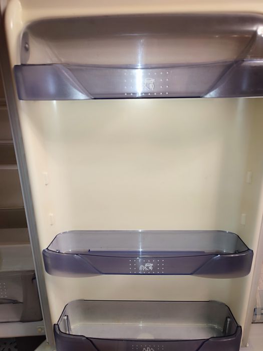 Продам холодильник Бирюса б/у