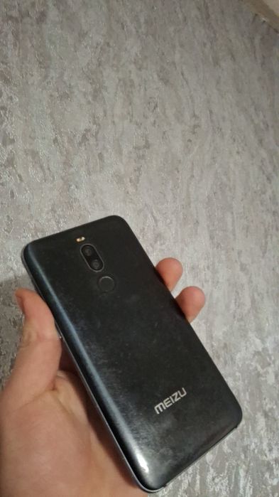 Продаётся Meizu X8