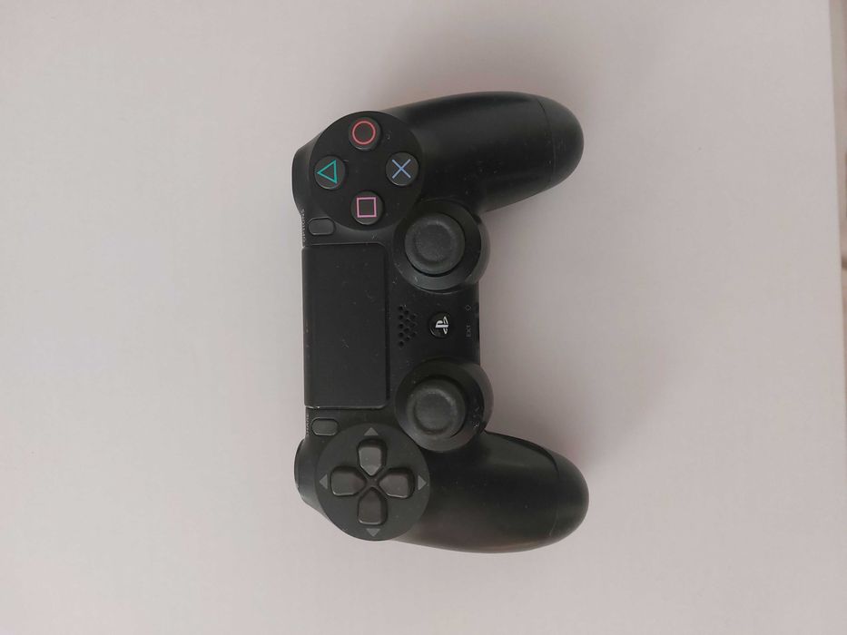 Много запазена ПС 4, 1TB