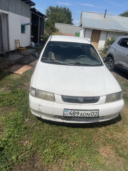 Mazda 323 f 1997