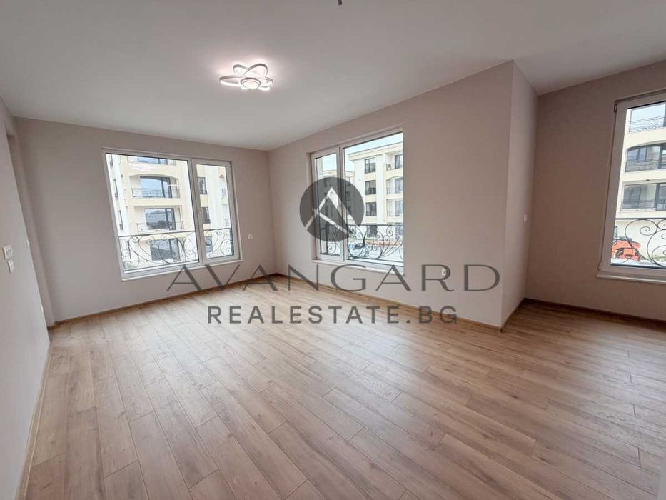 Продава се Двустаен апартамент в Пловдив, Кършияка - 74 кв.м за 1069 €/кв.м - Снимка #1
