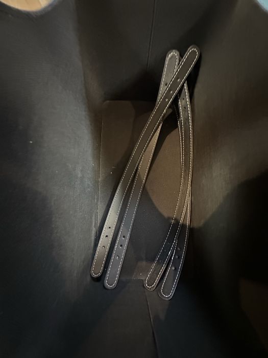 Черная сумка открытая