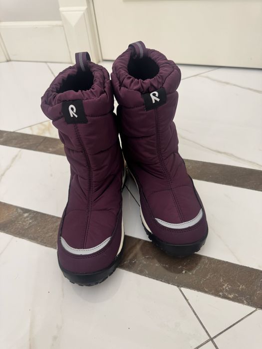 Продам дутики Reima