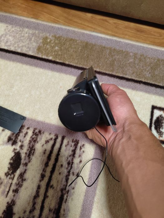 Радиочасовник с проектор