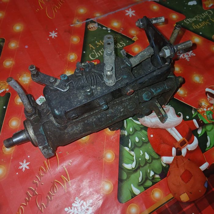 Pompa injectie motor aro